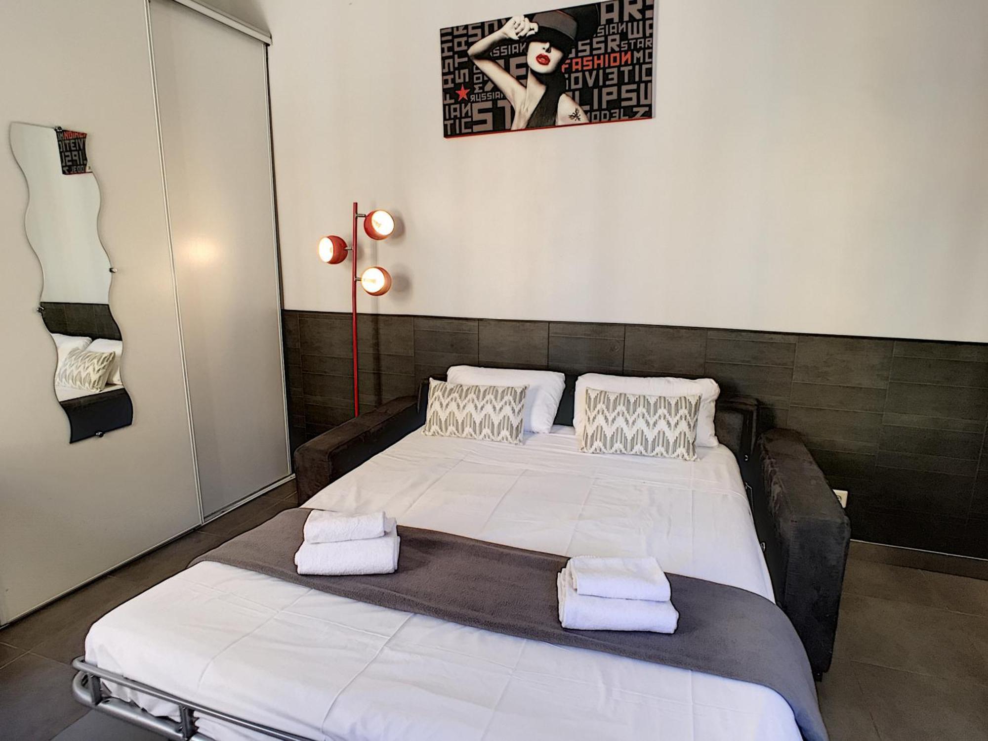 Nestor&Jeeves - Red Touch - Central - Close Sea Nice Exterior foto